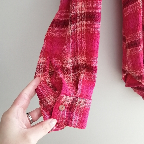 Anthropologie Pilcro Hadley Relaxed Pink Plaid Button Up Small - Picture 8 of 16